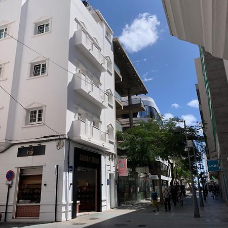 Apartamento En C/ Leon Y Castillo 아리시페 외부 사진